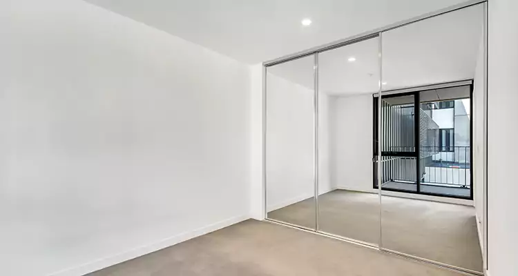 Why Homeowners Choose Us for Sliding Mirror Door Replacement in Crestview, FL