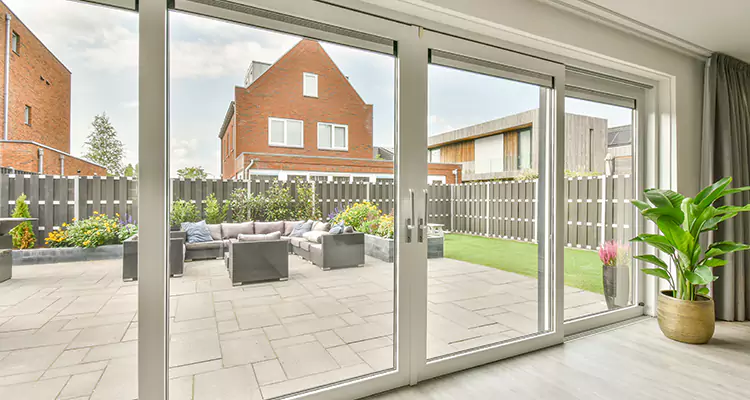 Best Sliding Screen Door Replacement Company in Crestview, FL