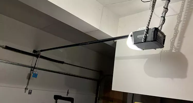 Linear Garage Door Opener Repair in Crestview, FL