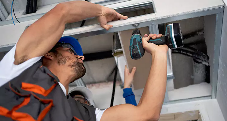 Emergency Overhead Door Repair in Crestview, FL