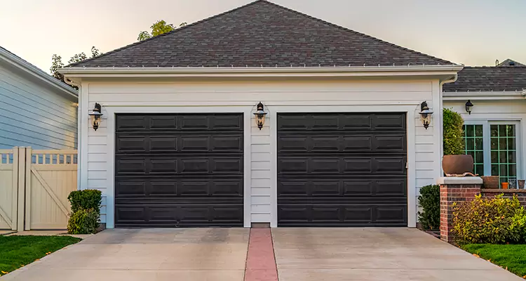 Residential Local Garage Door Repair in Crestview, FL